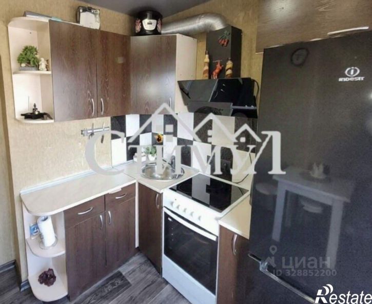 3-комн квартира Запорожская улица, 1,  д. 1