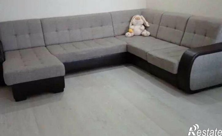 3-комн квартира улица Авиаторов, 10,  д. 10