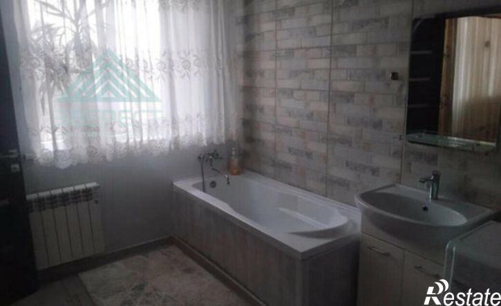 2-комн квартира ул Маршала Жукова, 90,  д. 90