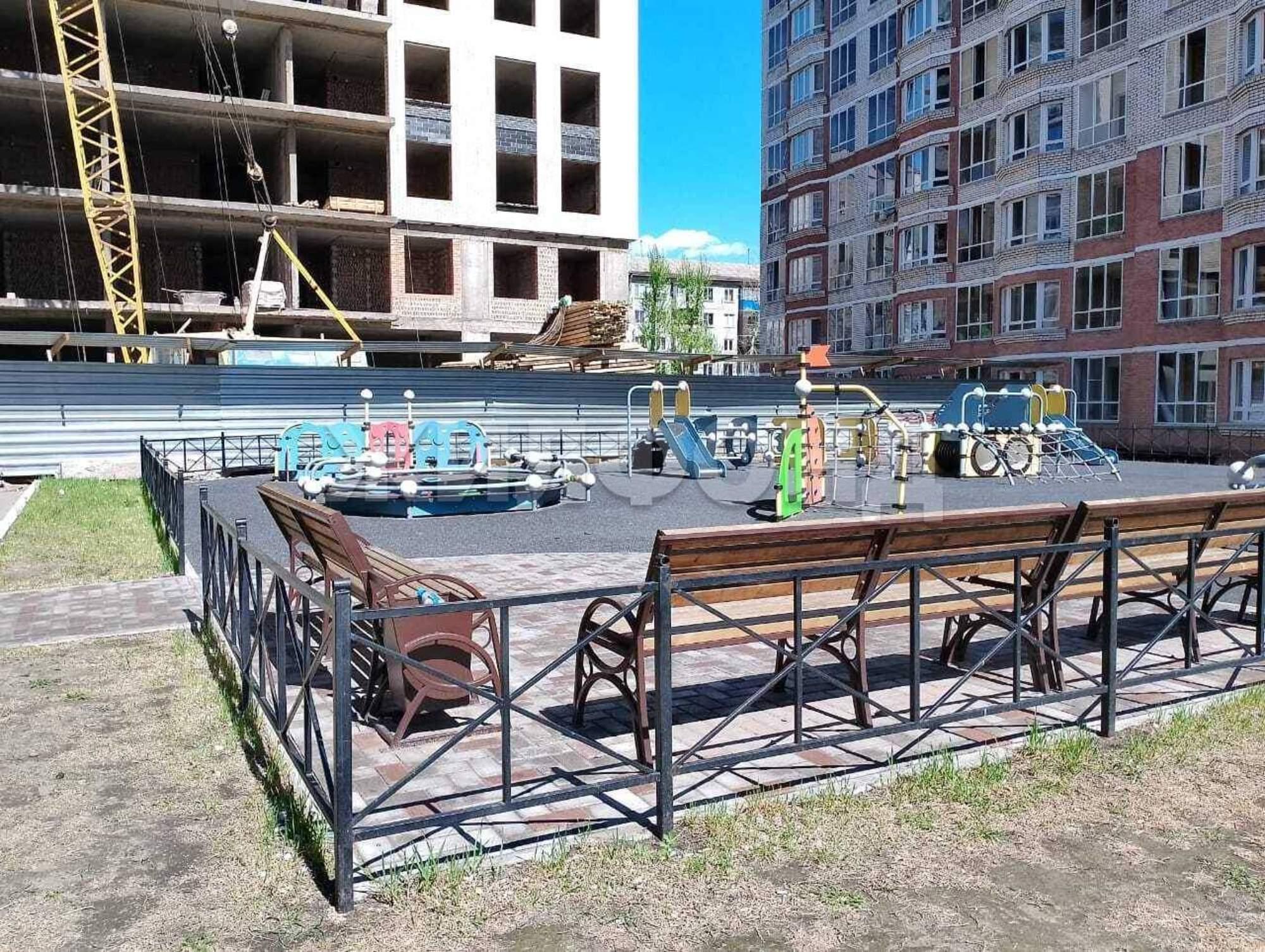 Купить студию за 18 000 000 рублей на Трудовая ул., д.84