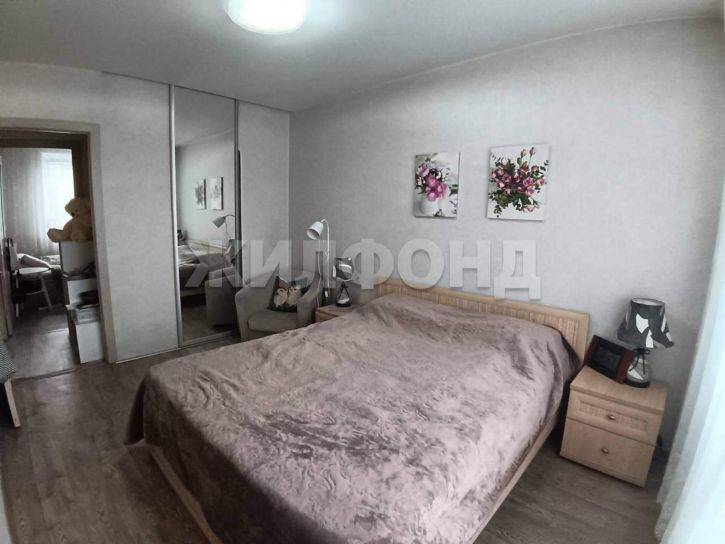 4-комн квартира Некрасова ул., д.26
