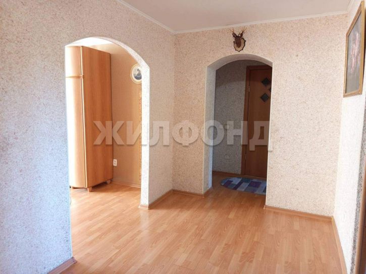 4-комн квартира Пирятинская ул., д.30