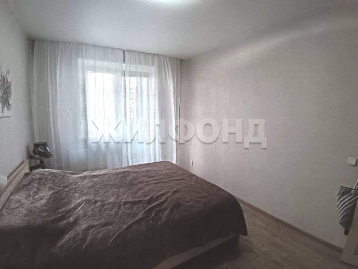4-комн квартира Некрасова ул., д.26