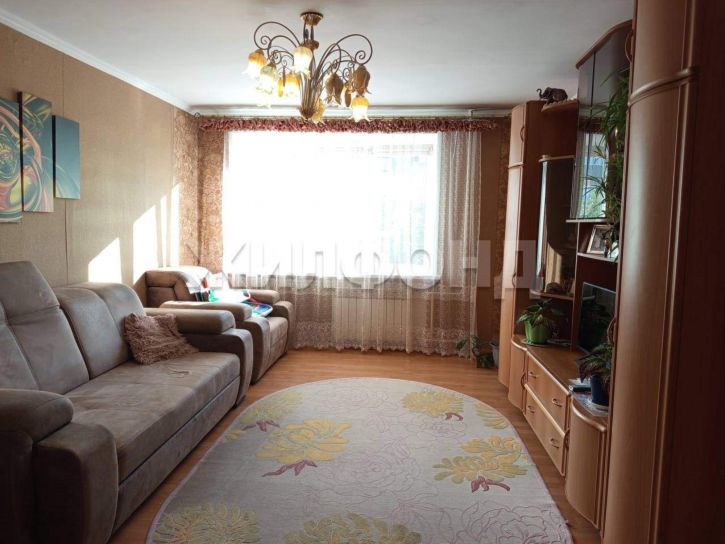 4-комн квартира Пирятинская ул., д.30