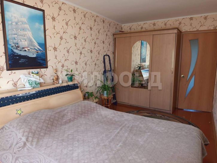 4-комн квартира Пирятинская ул., д.30