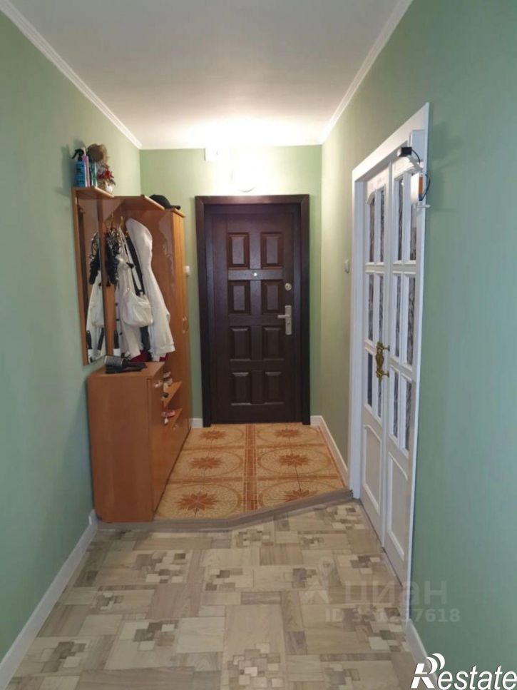 3-комн квартира ул Торосова, 8,  д. 8