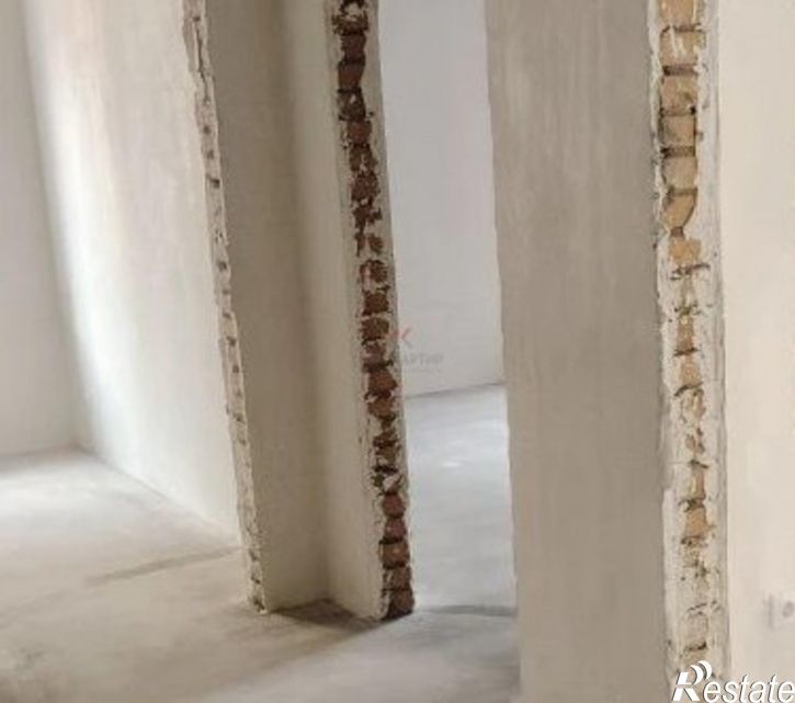 3-комн квартира ул Генерала Тихонова, 5,  д. 5