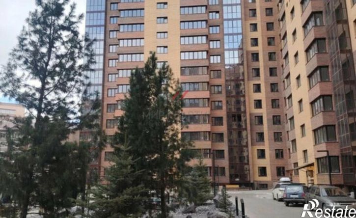 3-комн квартира ул Генерала Тихонова, 5,  д. 5