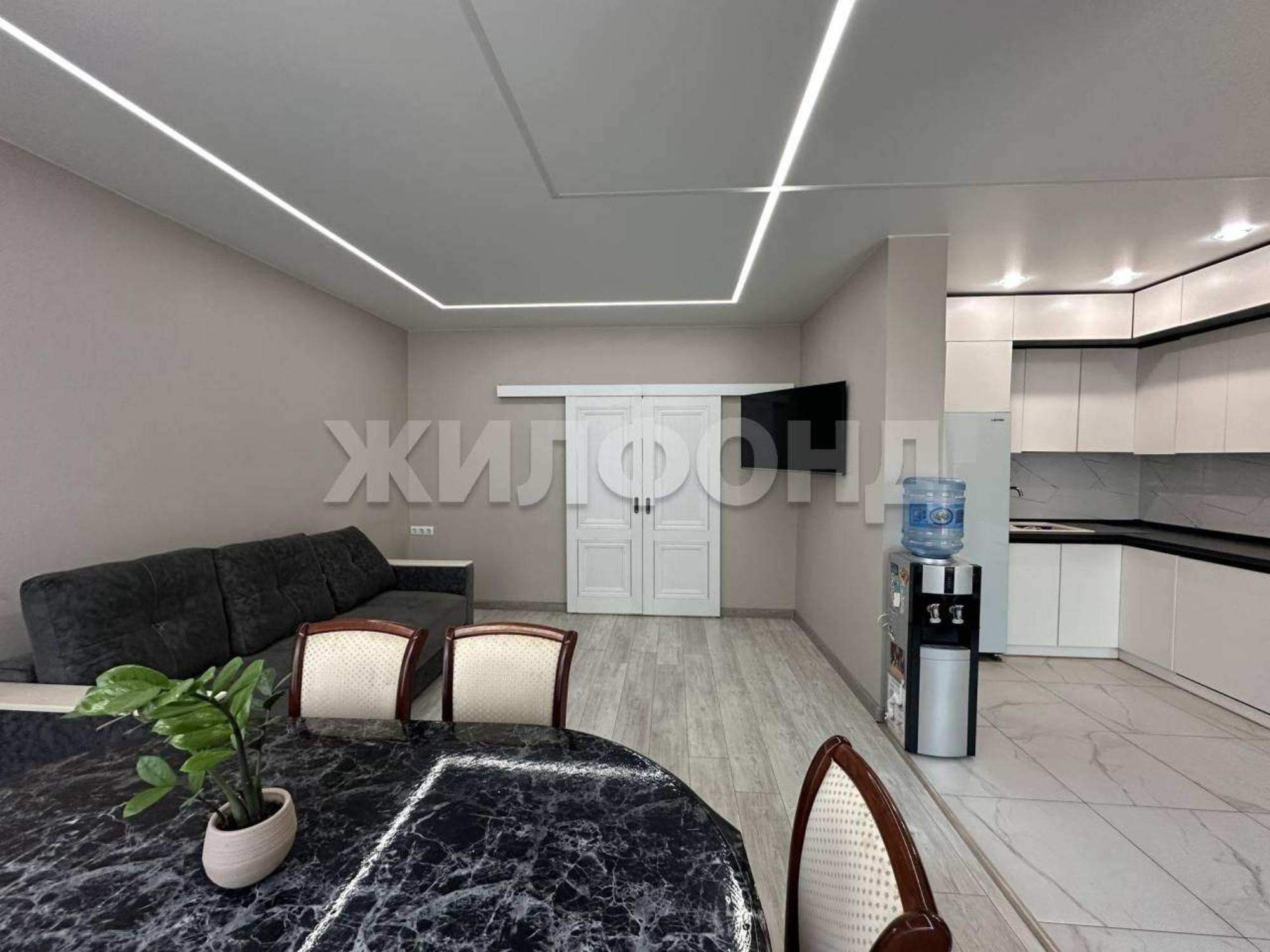 Купить квартиру за 8 500 000 рублей на Кирова ул., д.206А