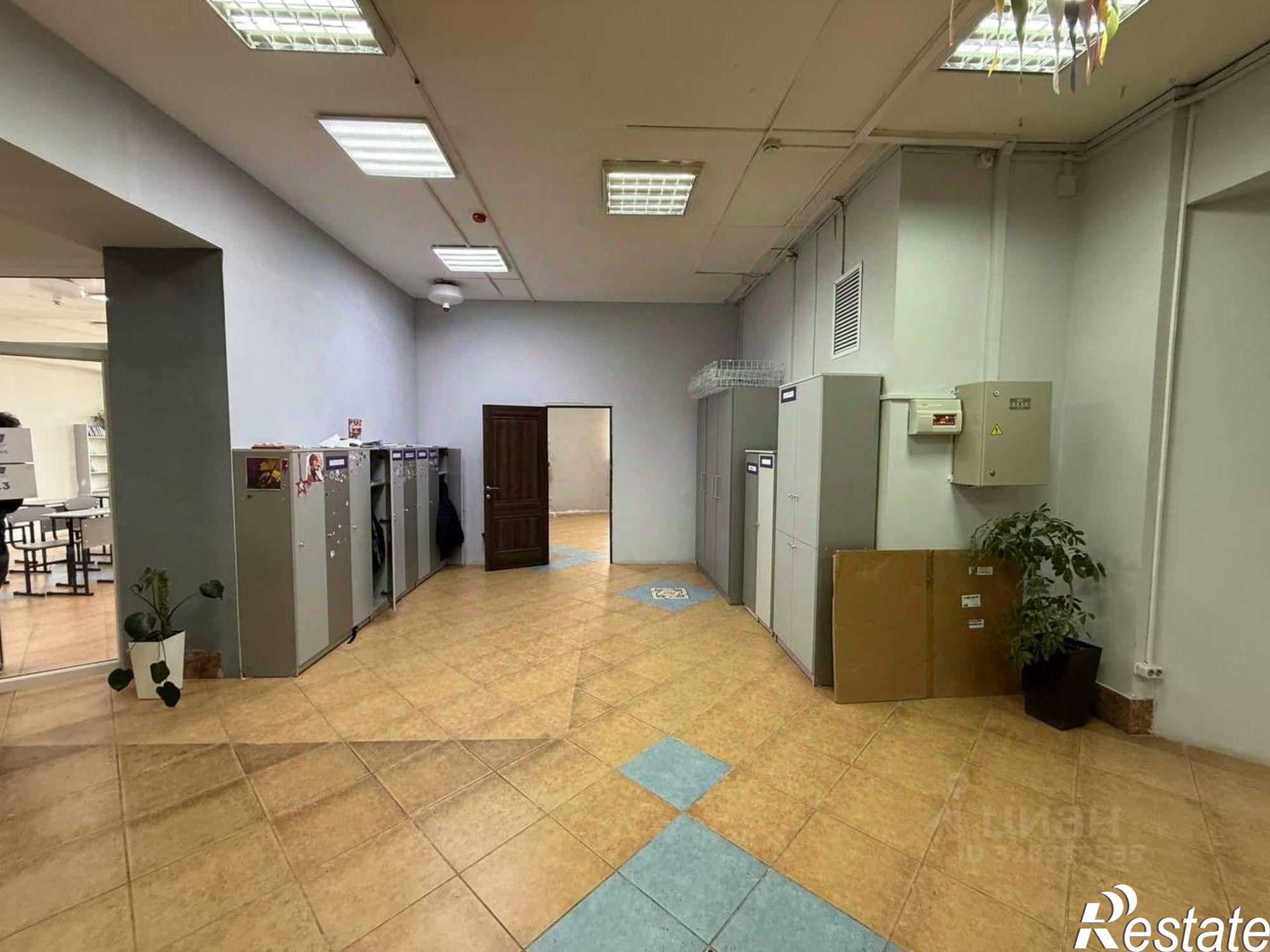 Купить офис, помещение под офис за 63 000 400 рублей на Советская улица, 113/1