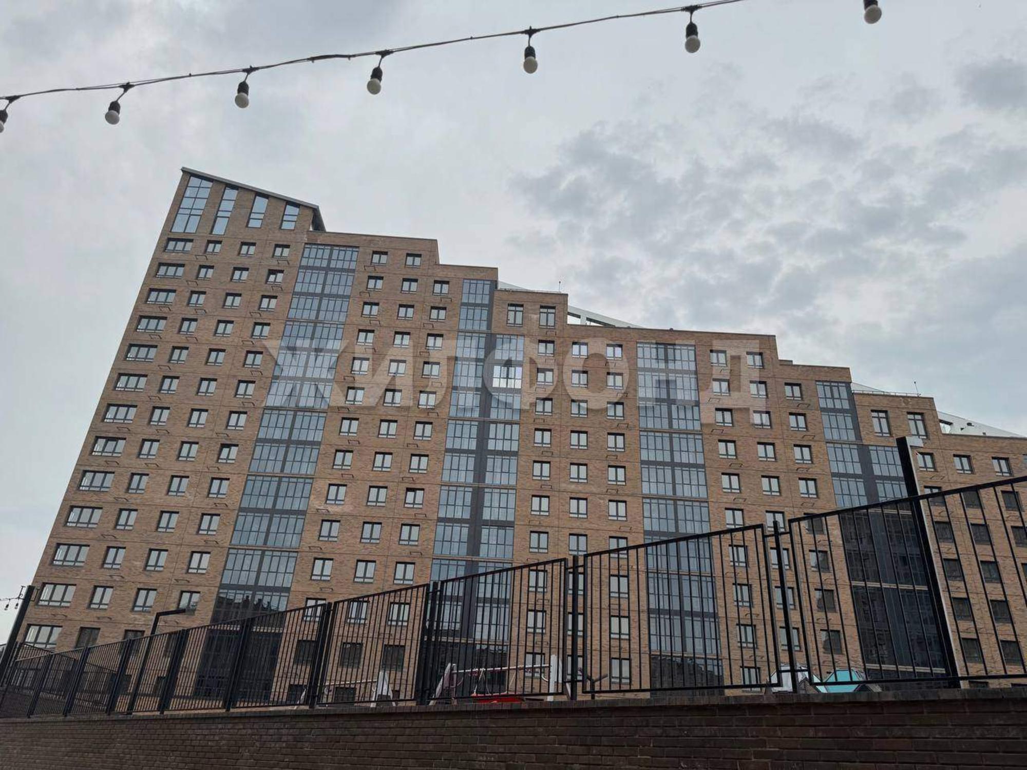 Купить квартиру за 5 550 000 рублей на Комарова ул., д.7