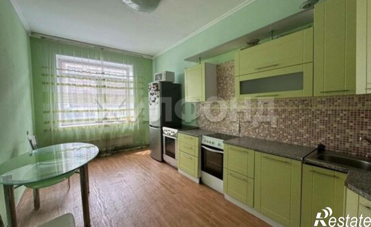 3-комн квартира ул Кирова, 112/2,  д. 112/2