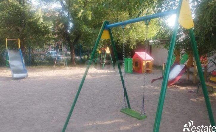 2-комн квартира ул Вяткина, 43,  д. 43