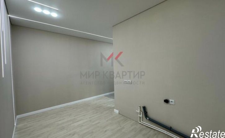 3-комн квартира улица Генерала Тихонова, 14,  д. 14