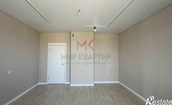 3-комн квартира улица Генерала Тихонова, 14,  д. 14