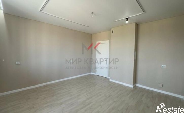 3-комн квартира улица Генерала Тихонова, 14,  д. 14