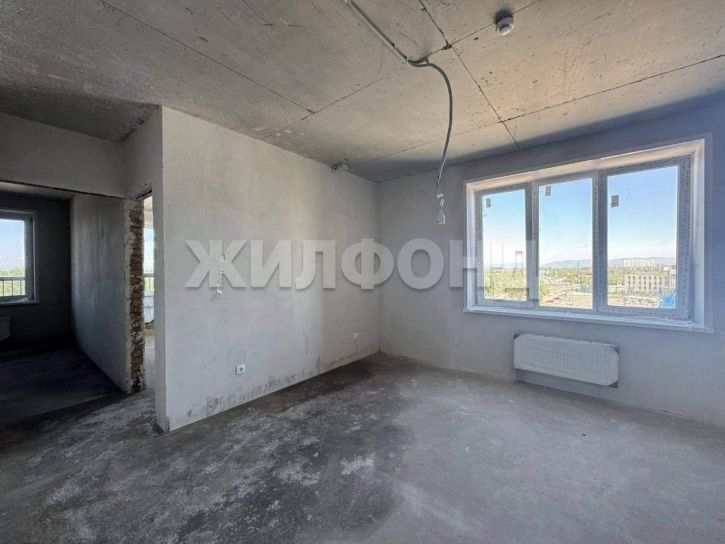 3-комн квартира Генерала Тихонова ул., д.1