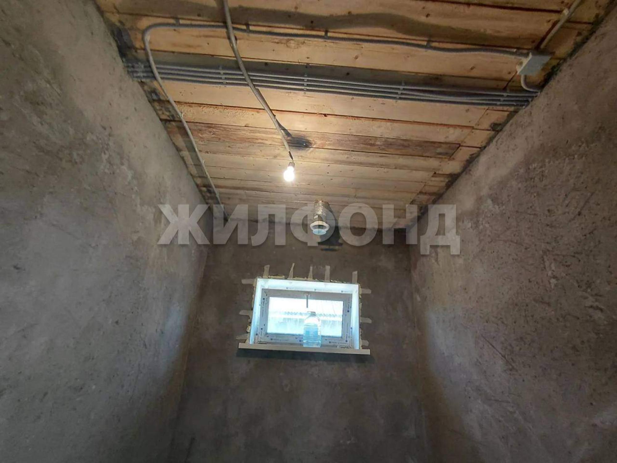 Купить дачу, дом, коттедж за 6 000 000 рублей на Западная ул.