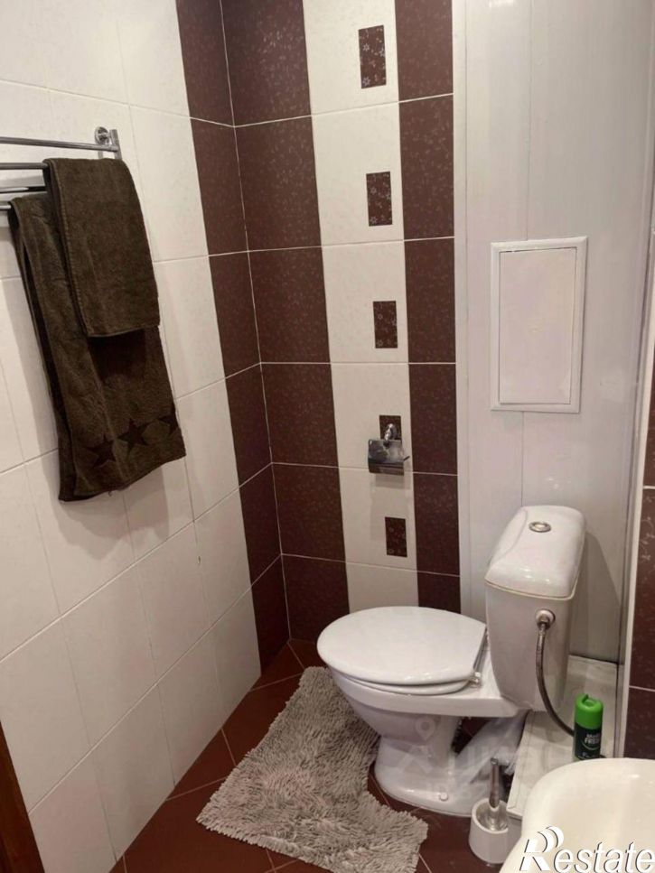 5-комн квартира улица Крылова, 106 к2,  д. 106 к2