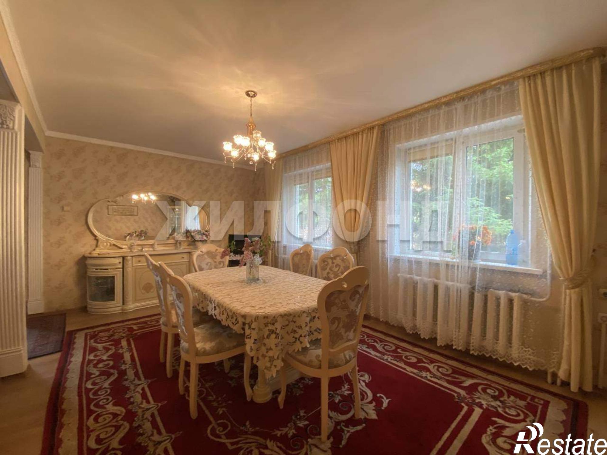 Купить дачу, дом, коттедж за 9 800 000 рублей на Вознесения ул.