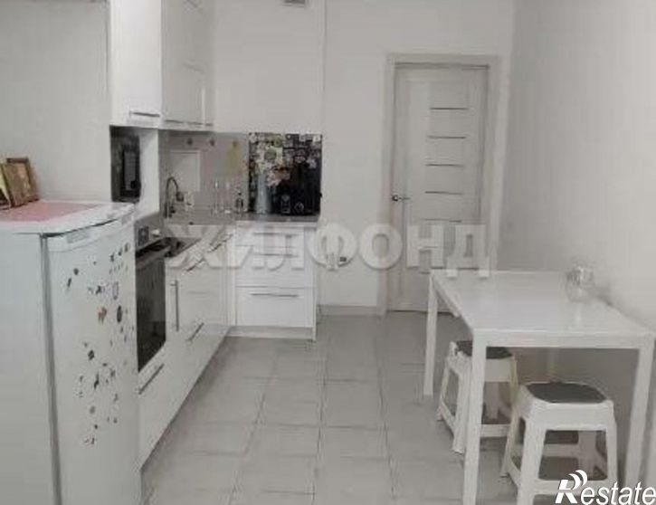 3-комн квартира проспект Дружбы Народов, 43А,  д. 43А