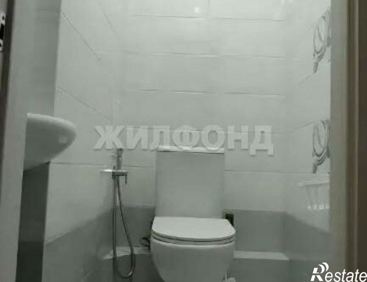 3-комн квартира проспект Дружбы Народов, 43А,  д. 43А