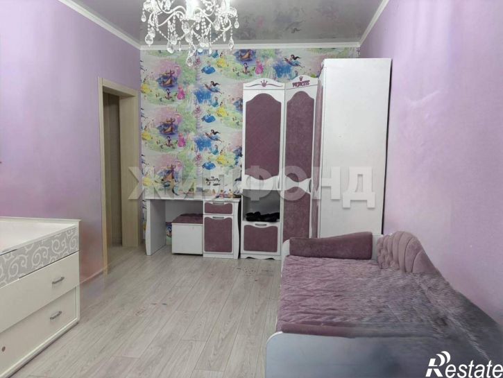 3-комн квартира Авиаторов ул., д.2