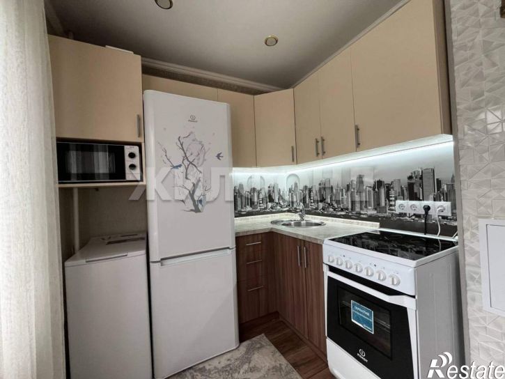3-комн квартира Пирятинская ул., д.1