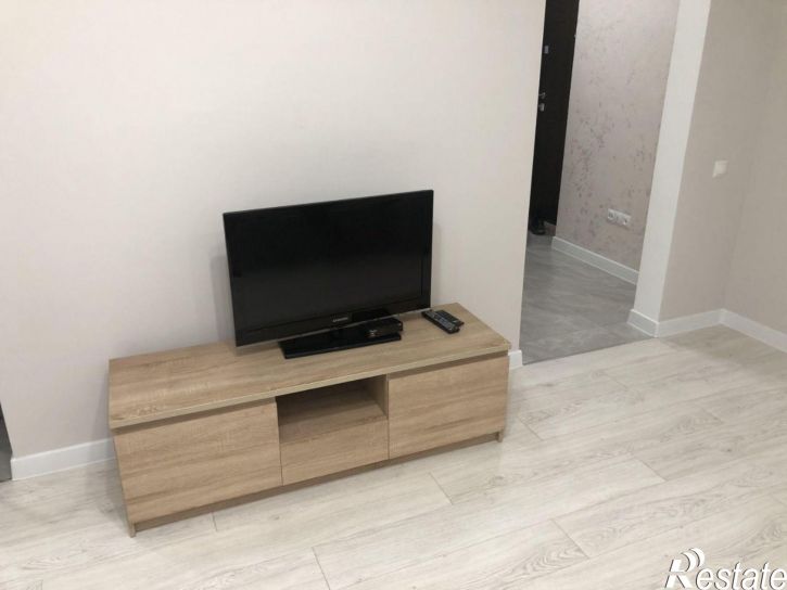 1-комн квартира ул Комарова, 24Б,  д. 24Б