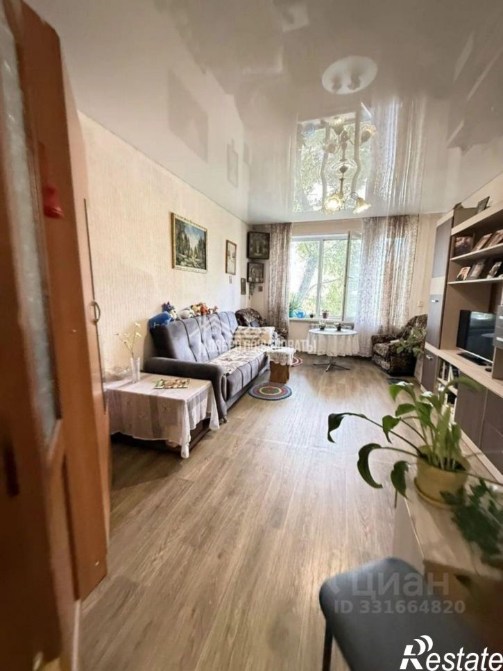 2-комн квартира ул Хакасская, 17,  д. 17