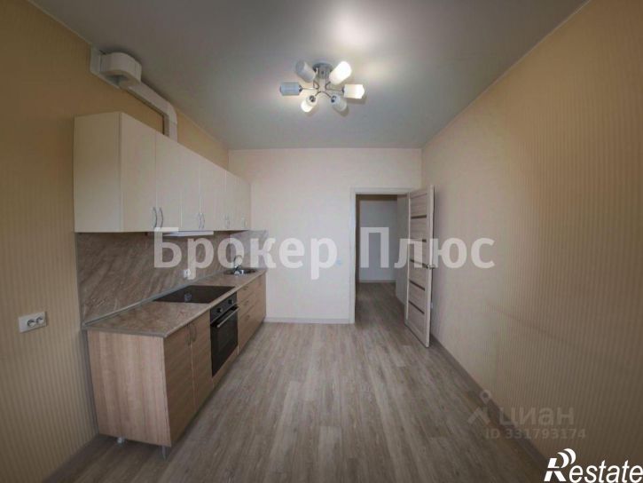 2-комн квартира ул Авиаторов, 6,  д. 6