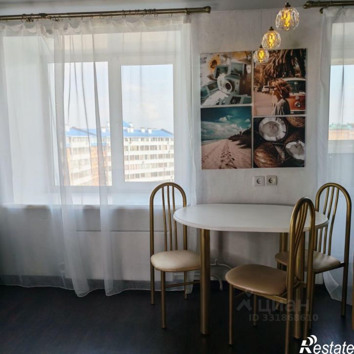 3-комн квартира пр-кт Дружбы Народов, 39,  д. 39