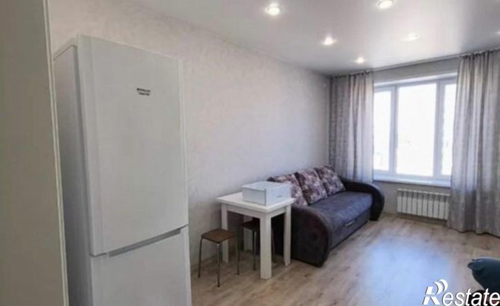 2-комн квартира ул Генерала Тихонова, 8,  д. 8