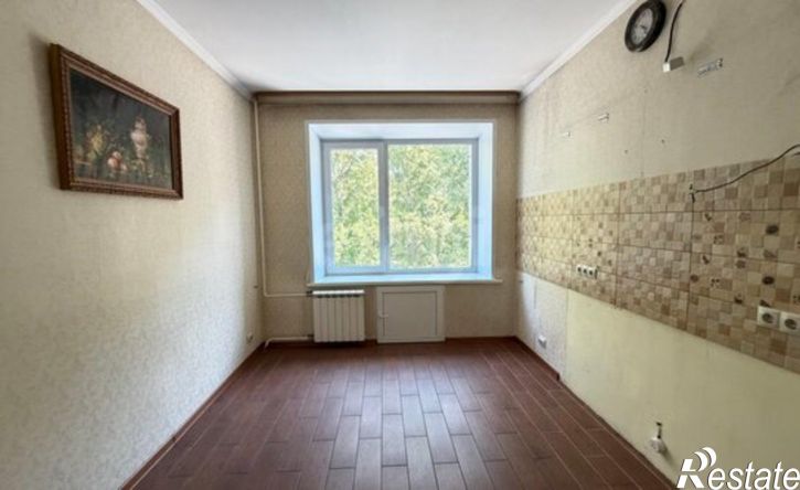 4-комн квартира ул Вяткина, 27,  д. 27