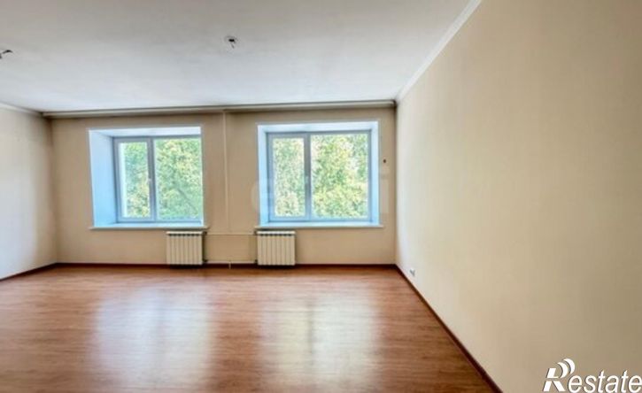 4-комн квартира ул Вяткина, 27,  д. 27