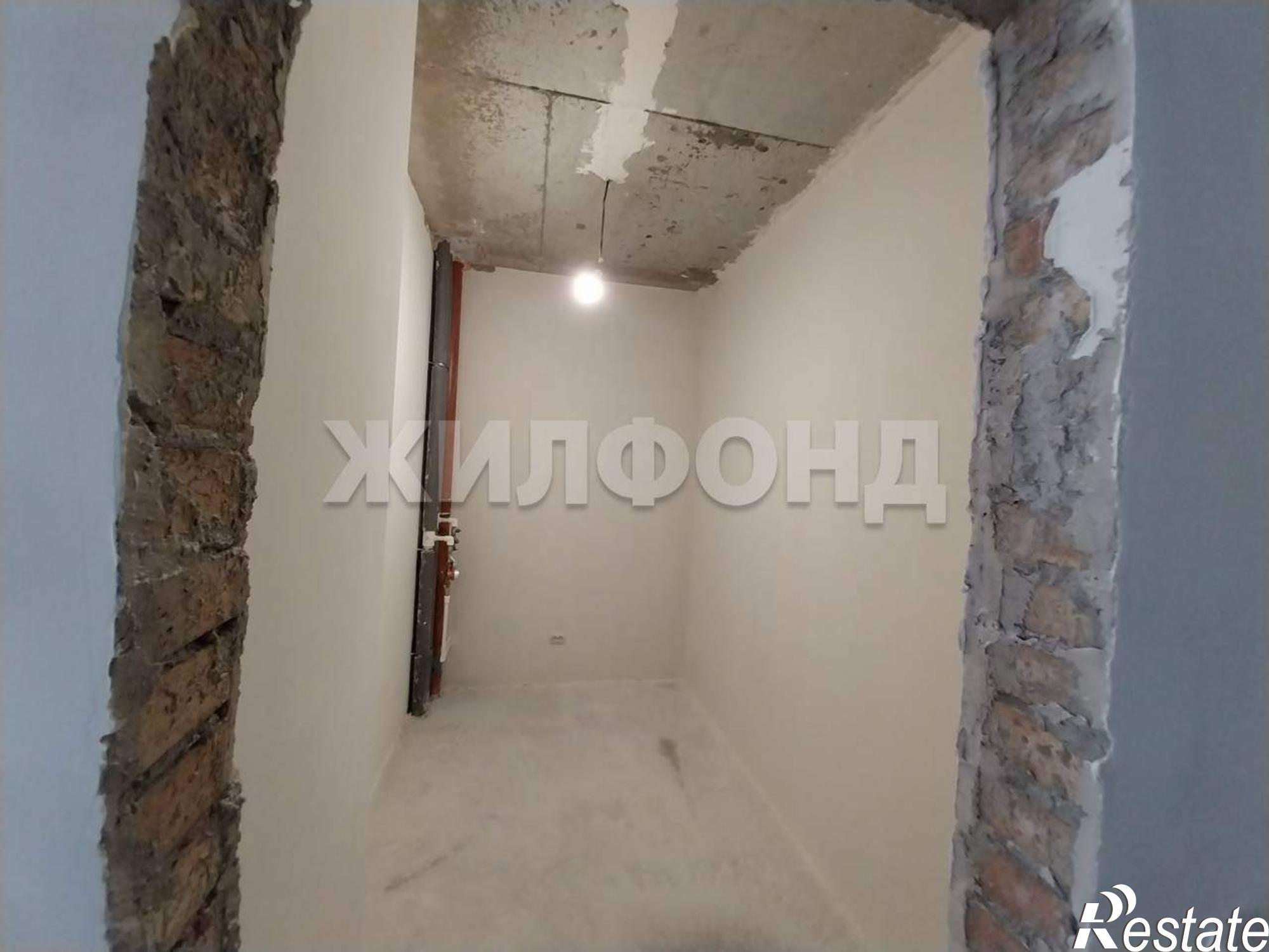 Купить квартиру за 6 400 000 рублей на Комарова ул., д.7А