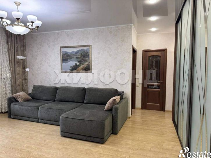 3-комн квартира Дружбы Народов проспект, д.39А