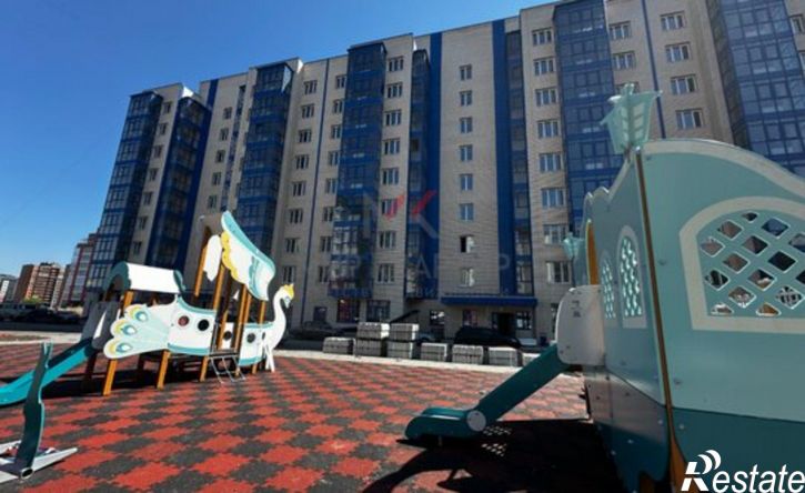 3-комн квартира ул Генерала Тихонова, 14,  д. 14