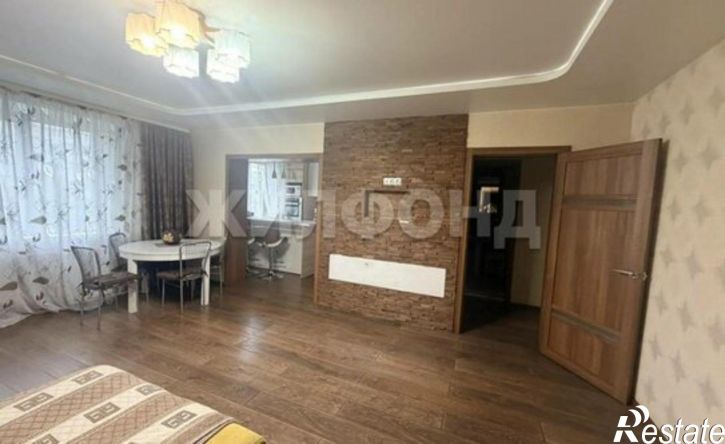 5-комн квартира ул Крылова, 106 2,  д. 106 2,  к. 2