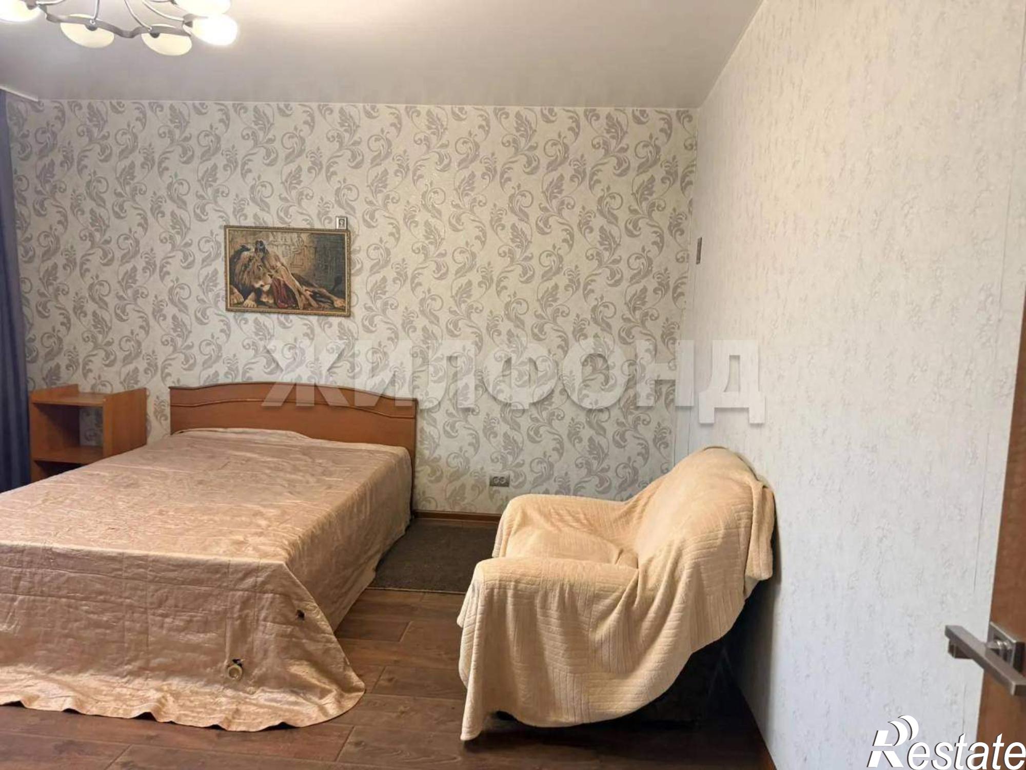 Купить квартиру за 10 600 000 рублей на Крылова ул., д.106к2