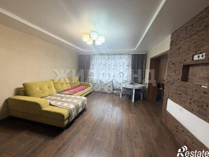 5-комн квартира Крылова ул., д.106к2