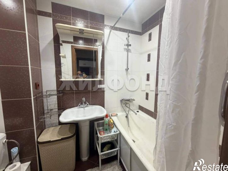 5-комн квартира Крылова ул., д.106к2