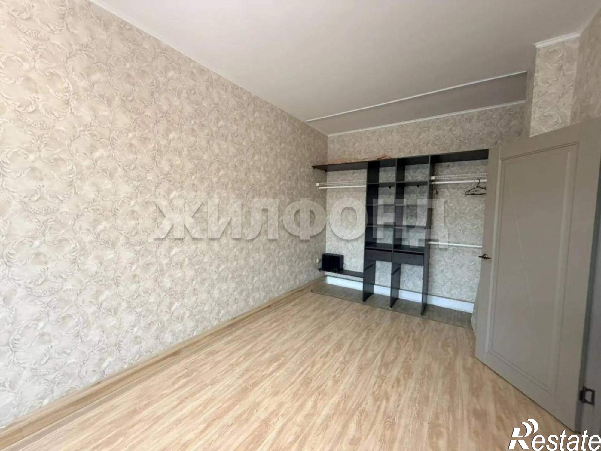 Купить квартиру за 8 475 000 рублей на Кирова ул., д.112