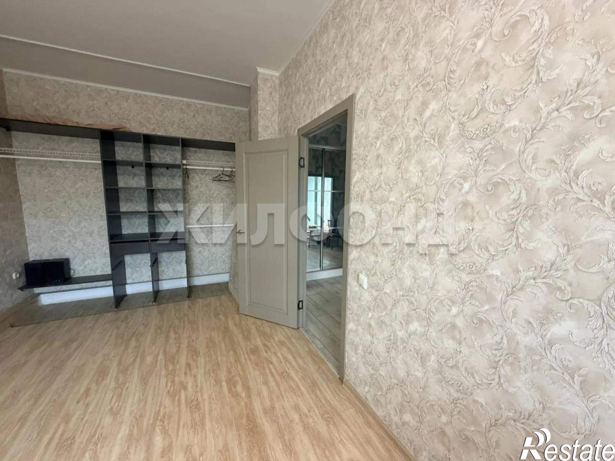 Купить квартиру за 8 475 000 рублей на Кирова ул., д.112
