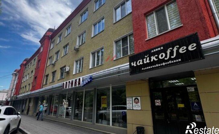4-комн квартира ул Вяткина, 27,  д. 27