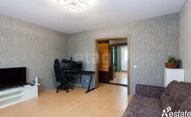 4-комн квартира ул Крылова, 82,  д. 82