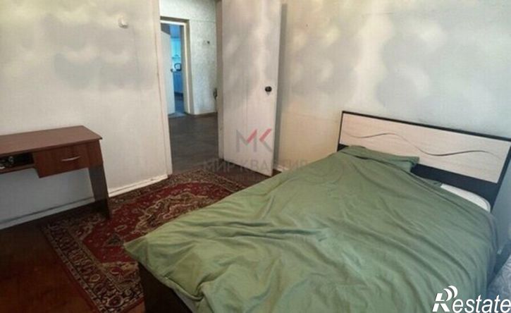 4-комн квартира ул Вяткина, 27,  д. 27
