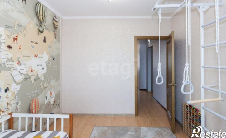 4-комн квартира ул Крылова, 82,  д. 82