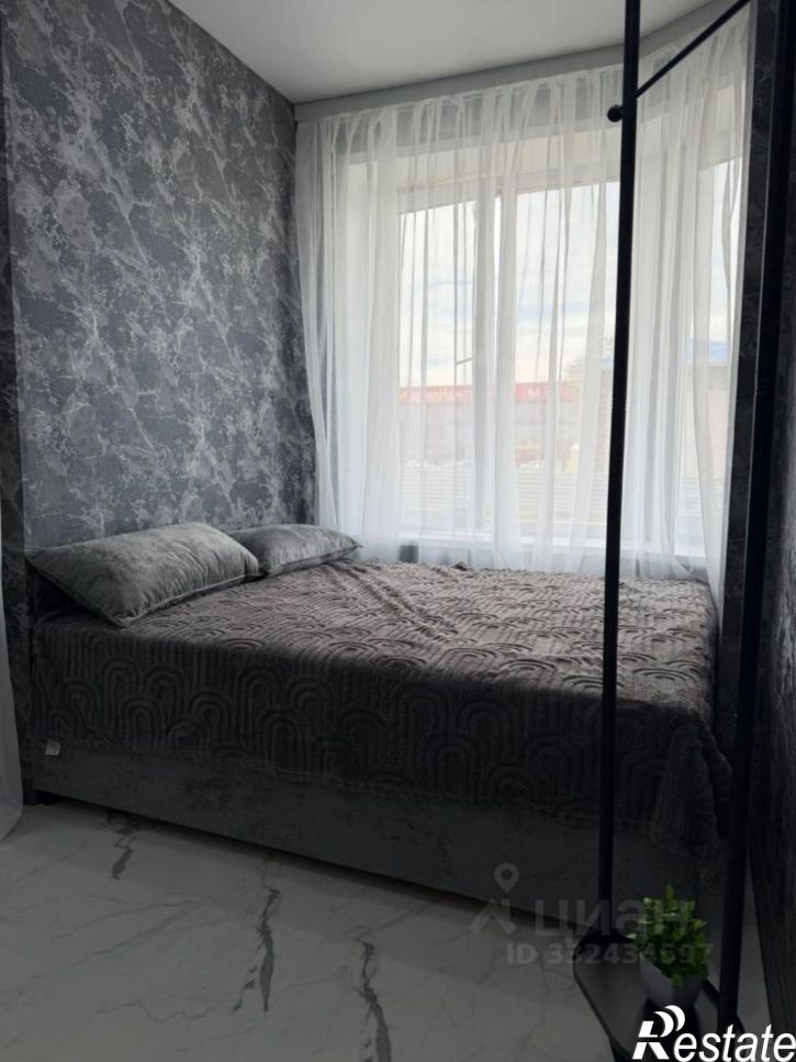 1-комн квартира ул Генерала Тихонова, 8,  д. 8