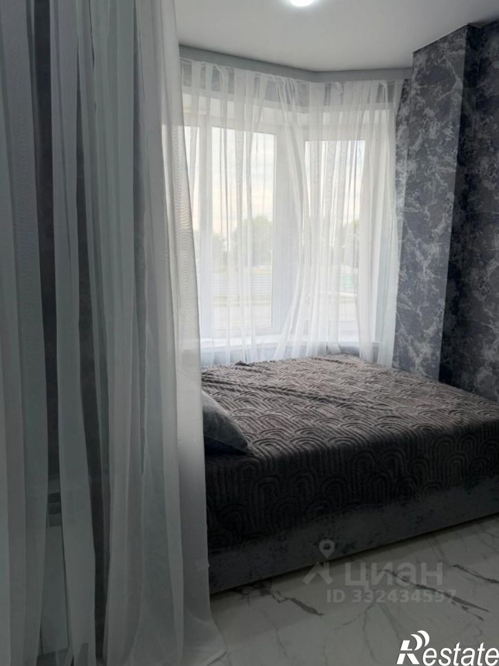 1-комн квартира ул Генерала Тихонова, 8,  д. 8